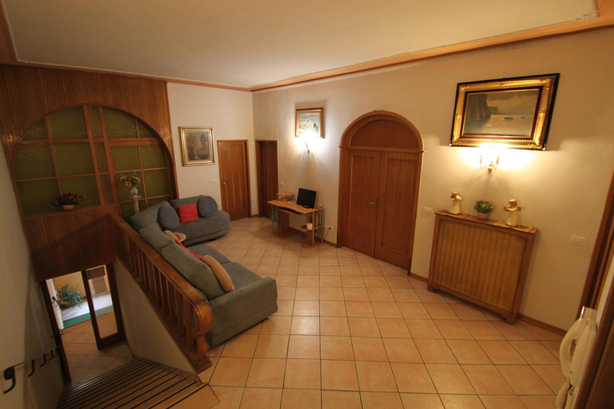 Eurotravel Bed And Car Hotel Lastra a Signa Buitenkant foto